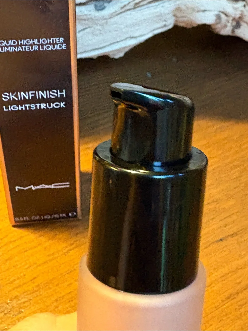 MAC Skinfinish Lightstruck Highlighter BUBBLED OVER NIB